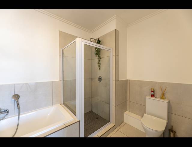 1 BEDROOM APARTMENT FOR SALE IN RIVONIA